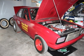Simon Wards Holden